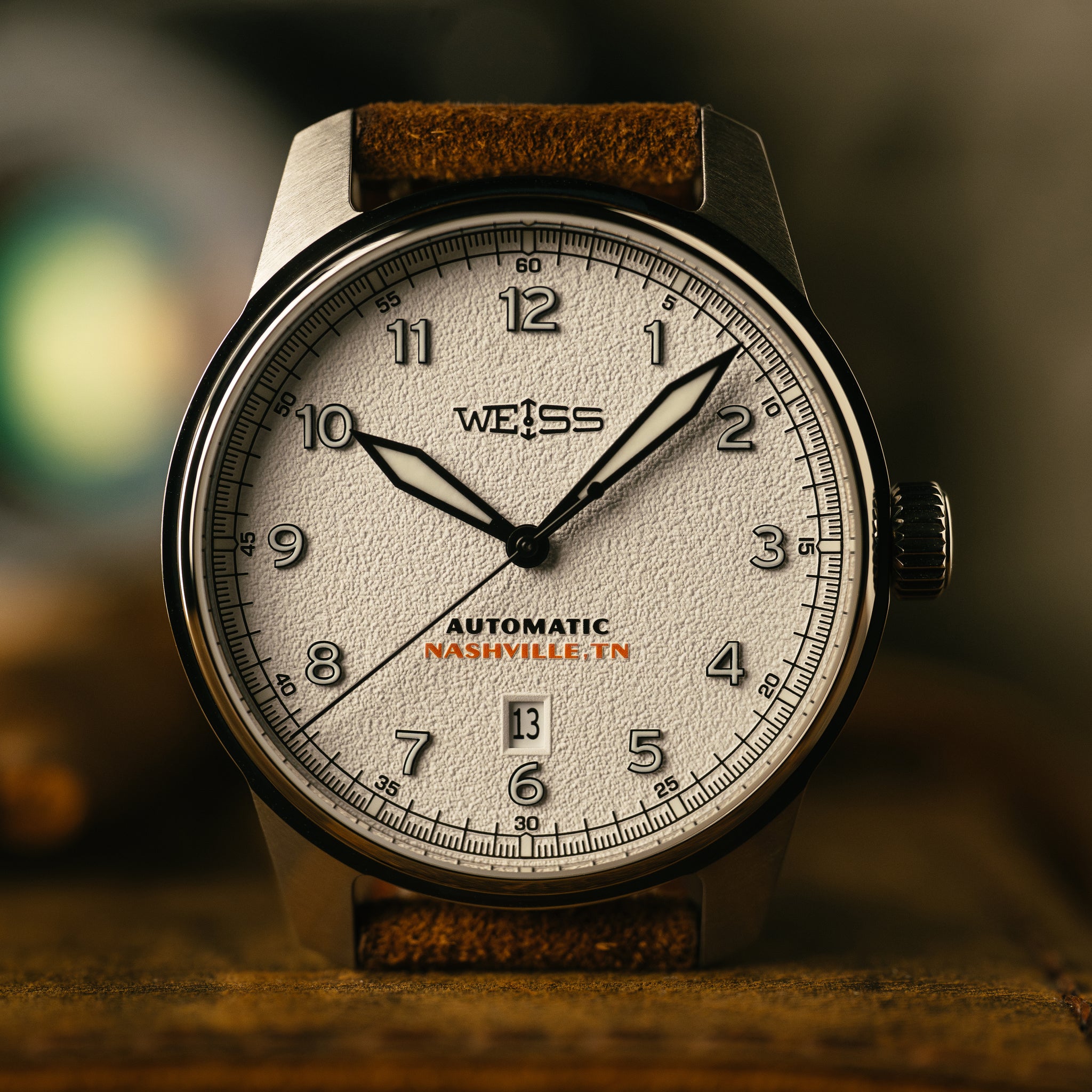*Limitierte Auflage* Automatische Standard-Felduhr aus Titan, 38 mm, mit Datum: Strukturiertes schwarzes Zifferblatt