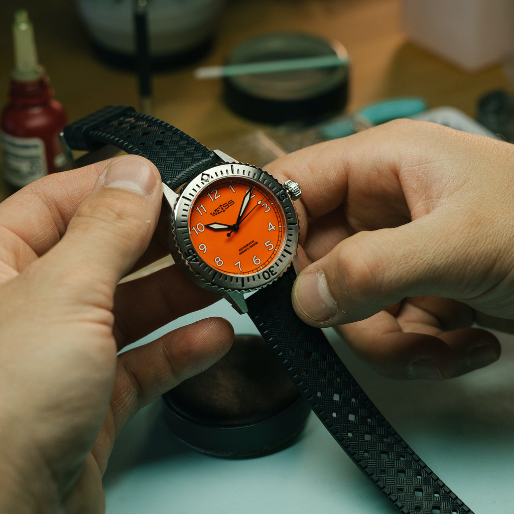 *Limited Edition*  42mm Standard Issue Dive Watch: Tennessee Tangerine Dial